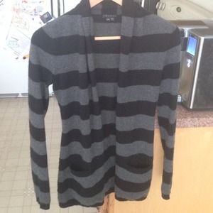 🎈REDUCED PRICE! Theory Cashmere Sweater