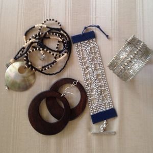 4 Accessories, Necklace, Earrings, Bracelets