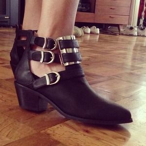 Jeffrey Campbell Shoes - Jeffery Campbell Boyfriend Ankle Boot Jeffrey Campbell Shoes - Jeffery Campbell Boyfriend Ankle Boot