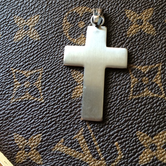 Custom Jewelry   Cross - Picture 2 of 2