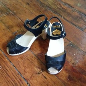 Swedish Hasbeens Super High Peep Toe Clog