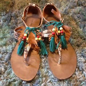 Chinese laundry sandals
