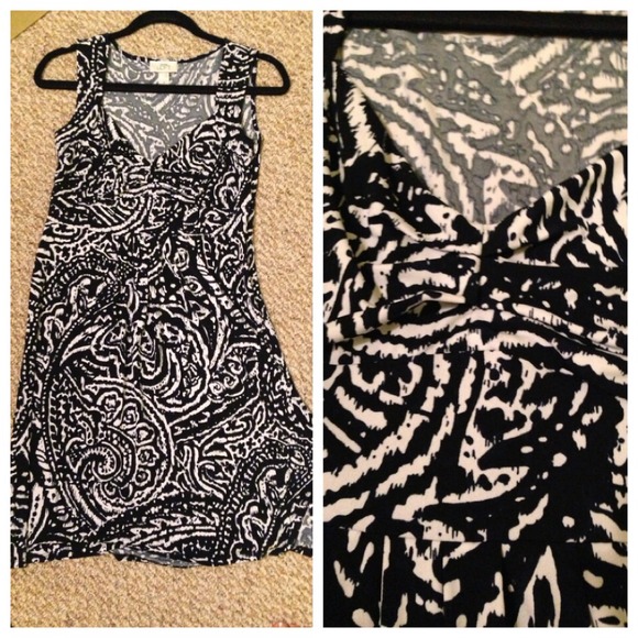 *SOLD* LOFT Dress - Picture 2 of 2