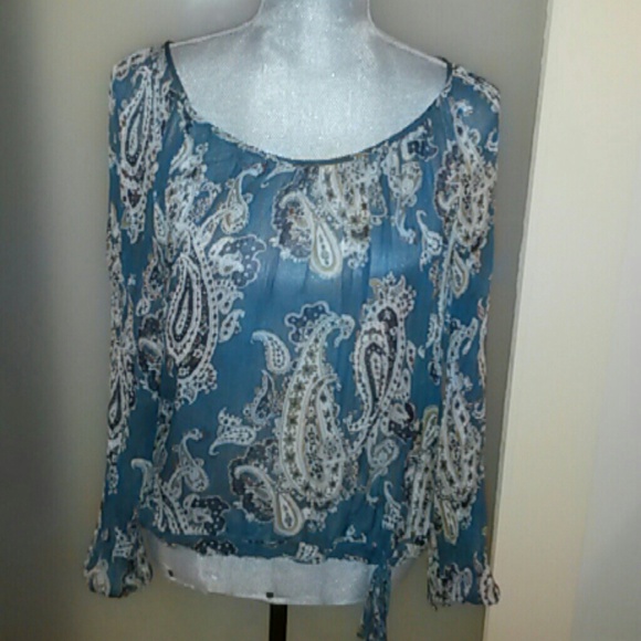 SOLD in Bundle Lucky Top