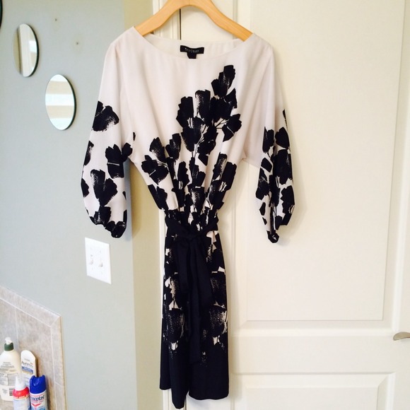 White House Black Market Dresses & Skirts - White House Black Market dress