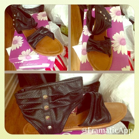 Black summer sandals ..