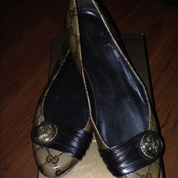 Gucci flats worn 38.5