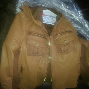 MK leather jacket camel color
