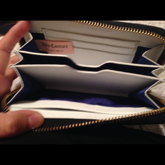 100% Authentic Juicy Couture Wristlet Wallets! 👛 - Picture 2 of 3