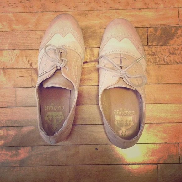 Very cute Oxford style shoes