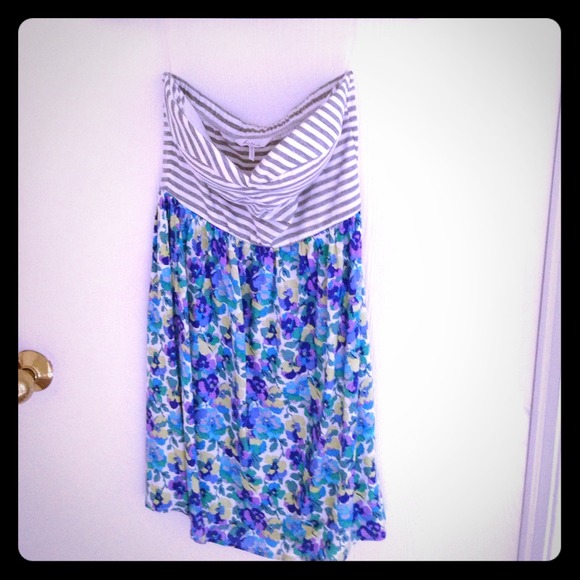 Tillys Cute Summer Floral Dress