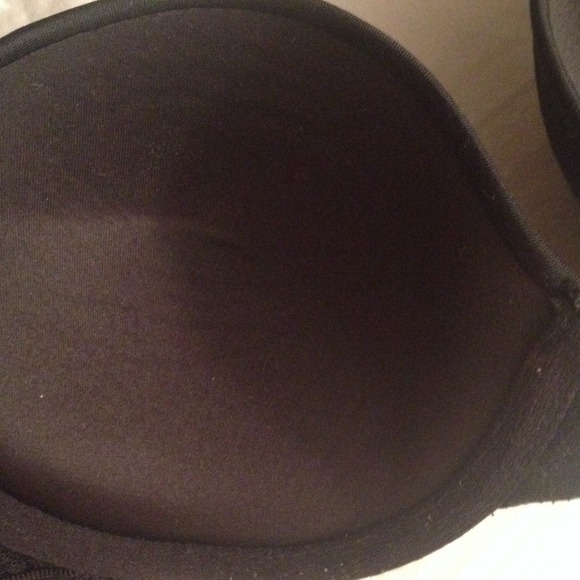 BUNDLED Black Strapless Bra Subtle Push-up 34b. - Picture 4 of 4