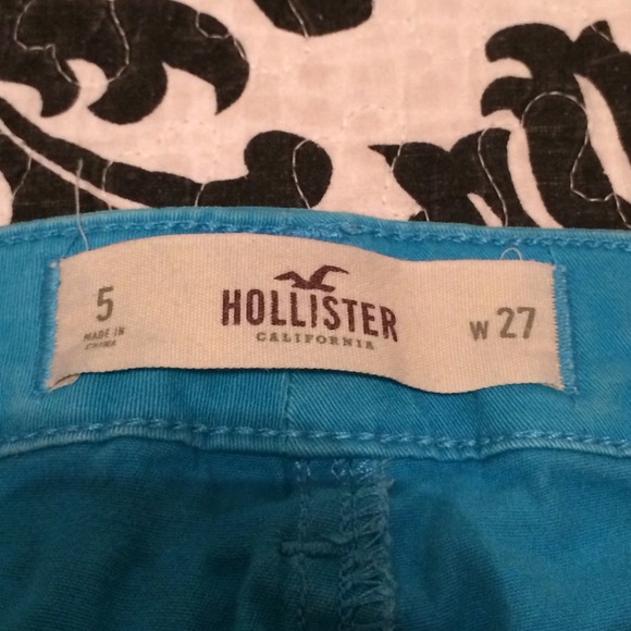 Blue Hollister Skinny Jeans!😍 - Picture 4 of 4