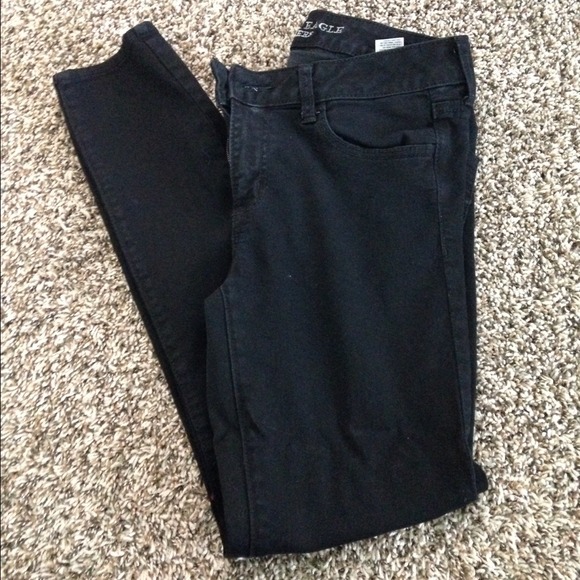 ✨SOLD✨American Eagle Black Jeggings