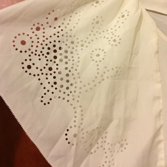 Flutter sleeve tie waist top - Picture 2 of 4