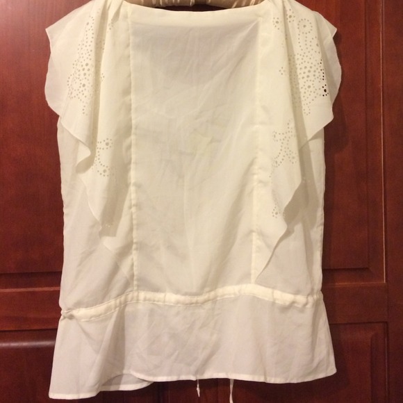 Flutter sleeve tie waist top - Picture 4 of 4