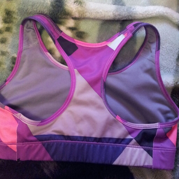 *Traded* Nike Sport Bra - Picture 2 of 4