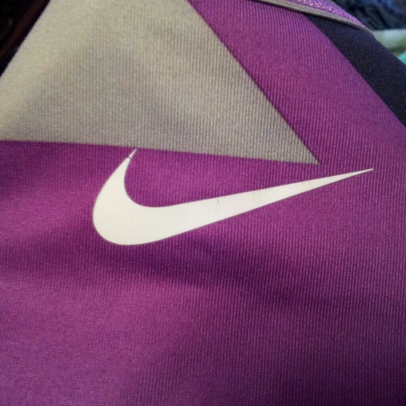 *Traded* Nike Sport Bra - Picture 3 of 4
