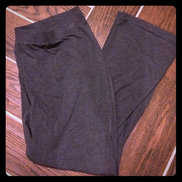 Grey lounge pants (nwt) plus size