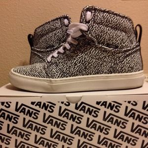 Vans OTW collection