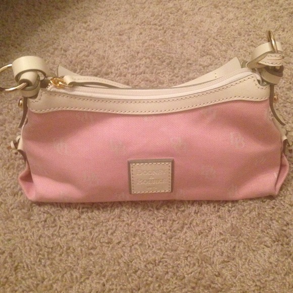 Dooney and Bourke 1975 handbag