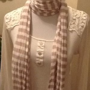 LACE Peasant TOP with a back tie For Detail 🙆