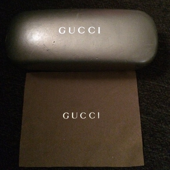 Beautiful authentic sunglasses!!! main image 4