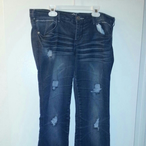 Almost famous jeans - Picture 1 of 2