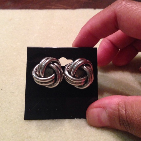 Silver Fashion Stud Earrings