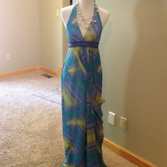 BCBG maxi dress, worn once, 🚫trades