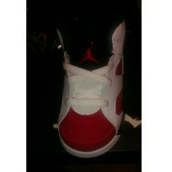 SOLDDDDD Carmine 6s