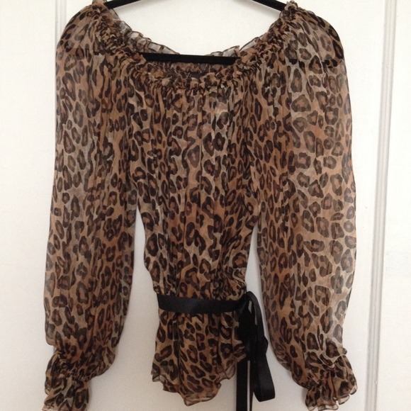 melinda eng Tops - Animal print Melinda eng blouse melinda eng Tops - Animal print Melinda eng blouse
