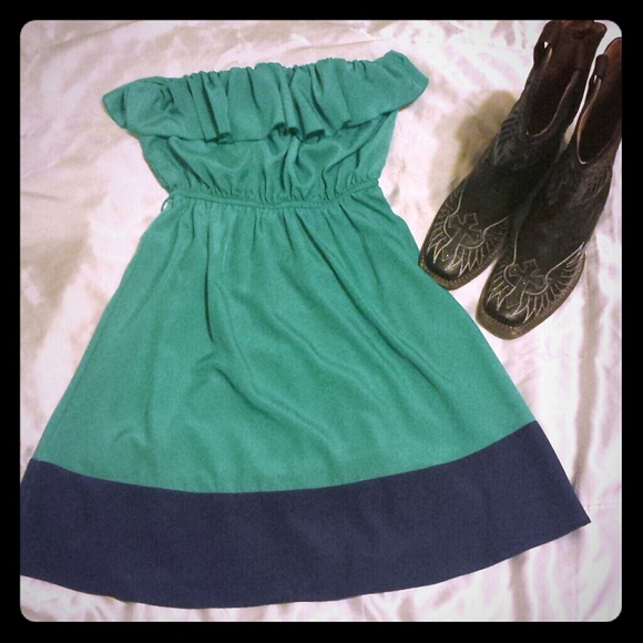 REDUCED!! Turquoise and blue strapless dress