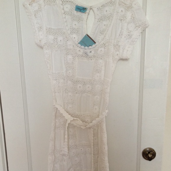 Eyelet sundress - Picture 1 of 3