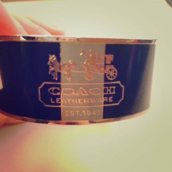 ⛔️SOLD⛔️Coach Navy Blue Bangle - Picture 1 of 4