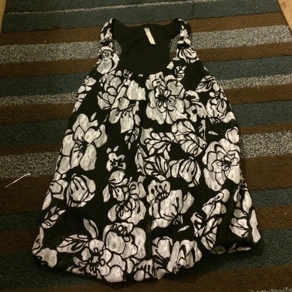 Tank too blouse - Picture 1 of 1