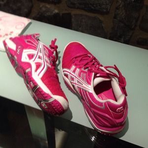 New ASIC gel shoes 6.5