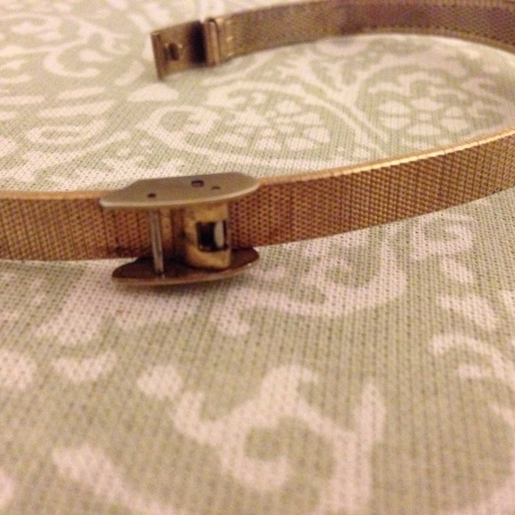 Timex - Gold Toned Watch - Picture 3 of 4