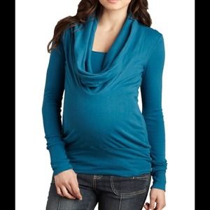 🎈REDUCED PRICE! Red maternity Maternal America