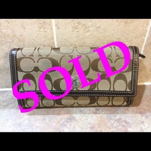 Coach wallet
