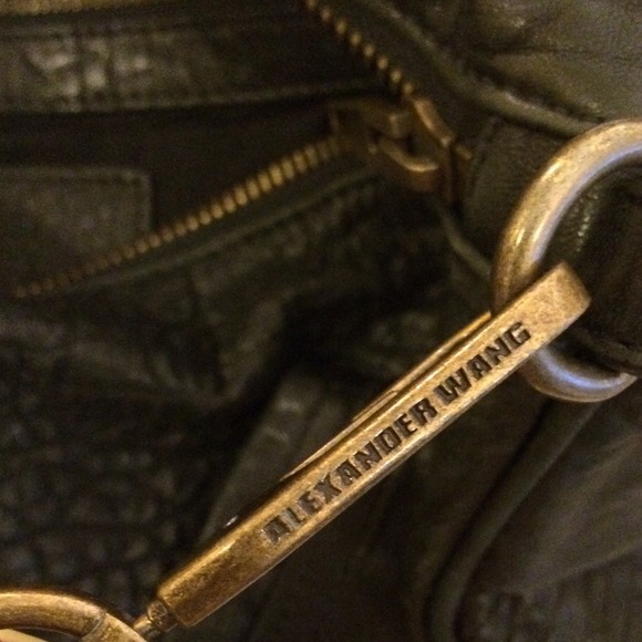 **SOLD** Authentic Alexander wang Rocco bag - Picture 3 of 4