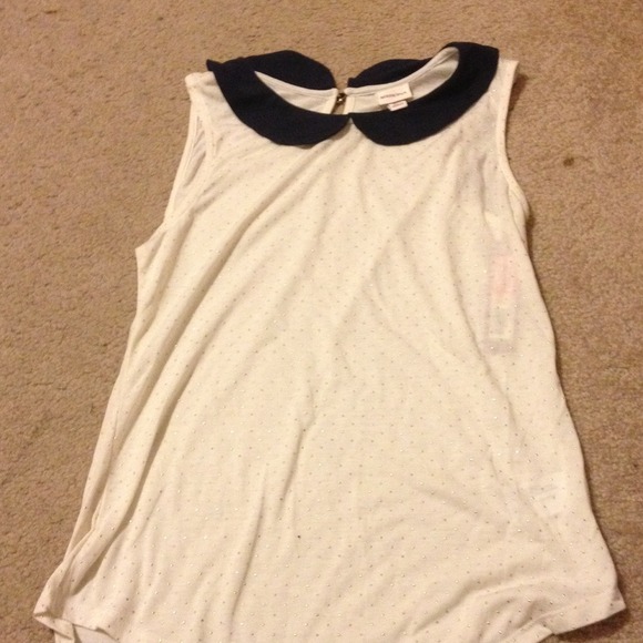 Darling tank top with collar