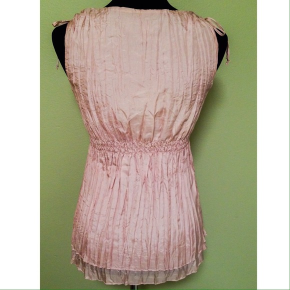 EXPRESS Design Studio Silk Pleated Top - Picture 2 of 4