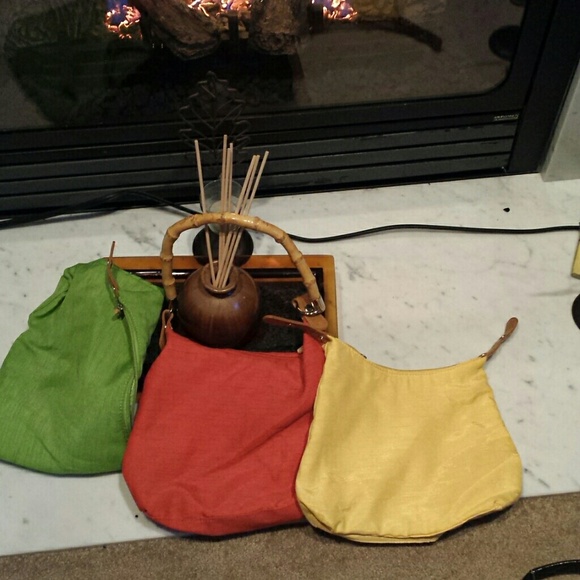 3 purses - Picture 2 of 2