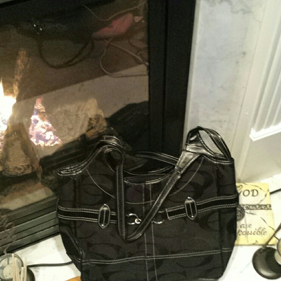 Purse - Picture 2 of 2