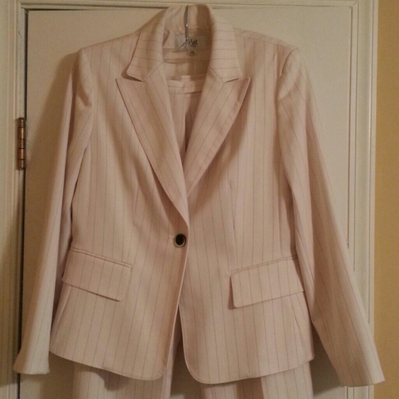 Pants Suit