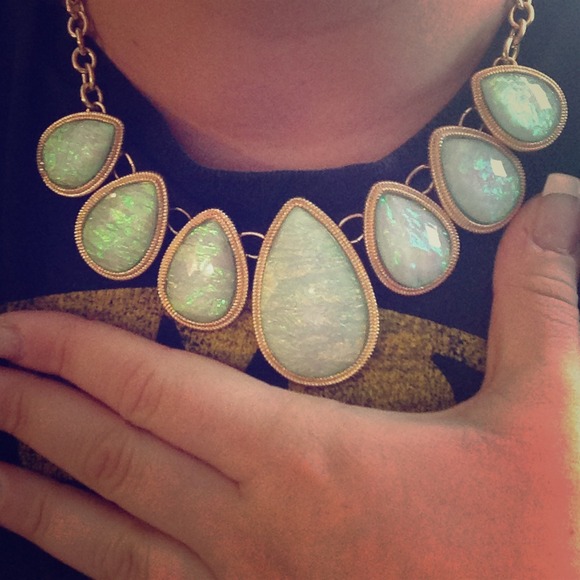 Necklace "negotiable"