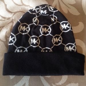 Michael Kors Hat / Beenie