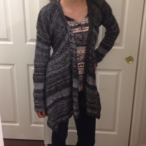 🎈REDUCED PRICE! Free People sweater in a small