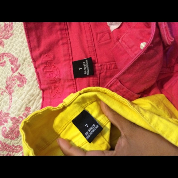 Shorts - Picture 4 of 4